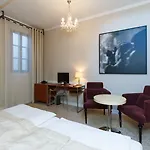 Aplaus 4* Litomyšl