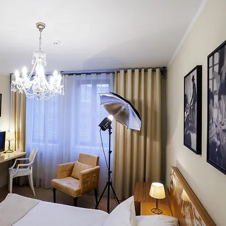 Aplaus Hotell
