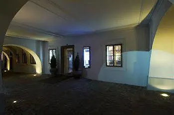 Aplaus Hotel